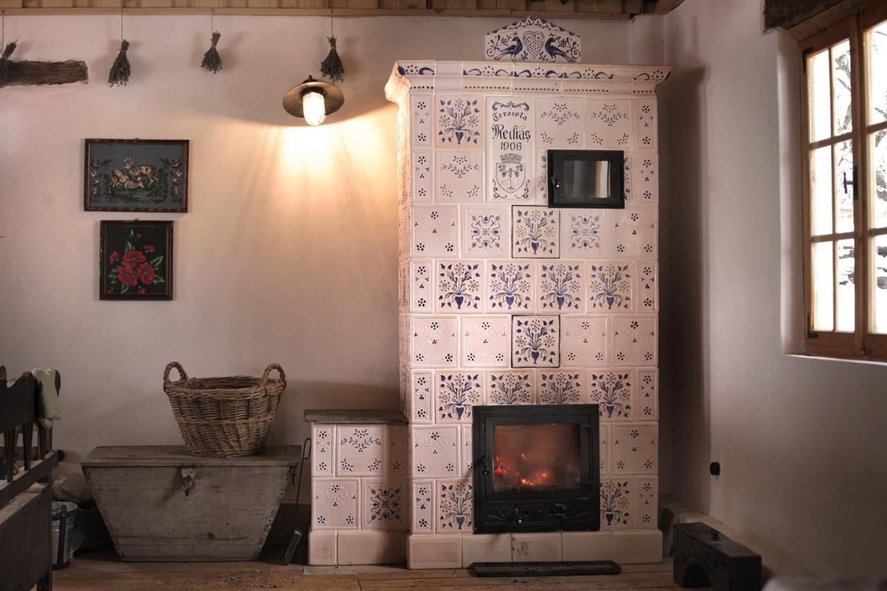 מלון Viscri 32 - White Barn And Blue House מראה חיצוני תמונה