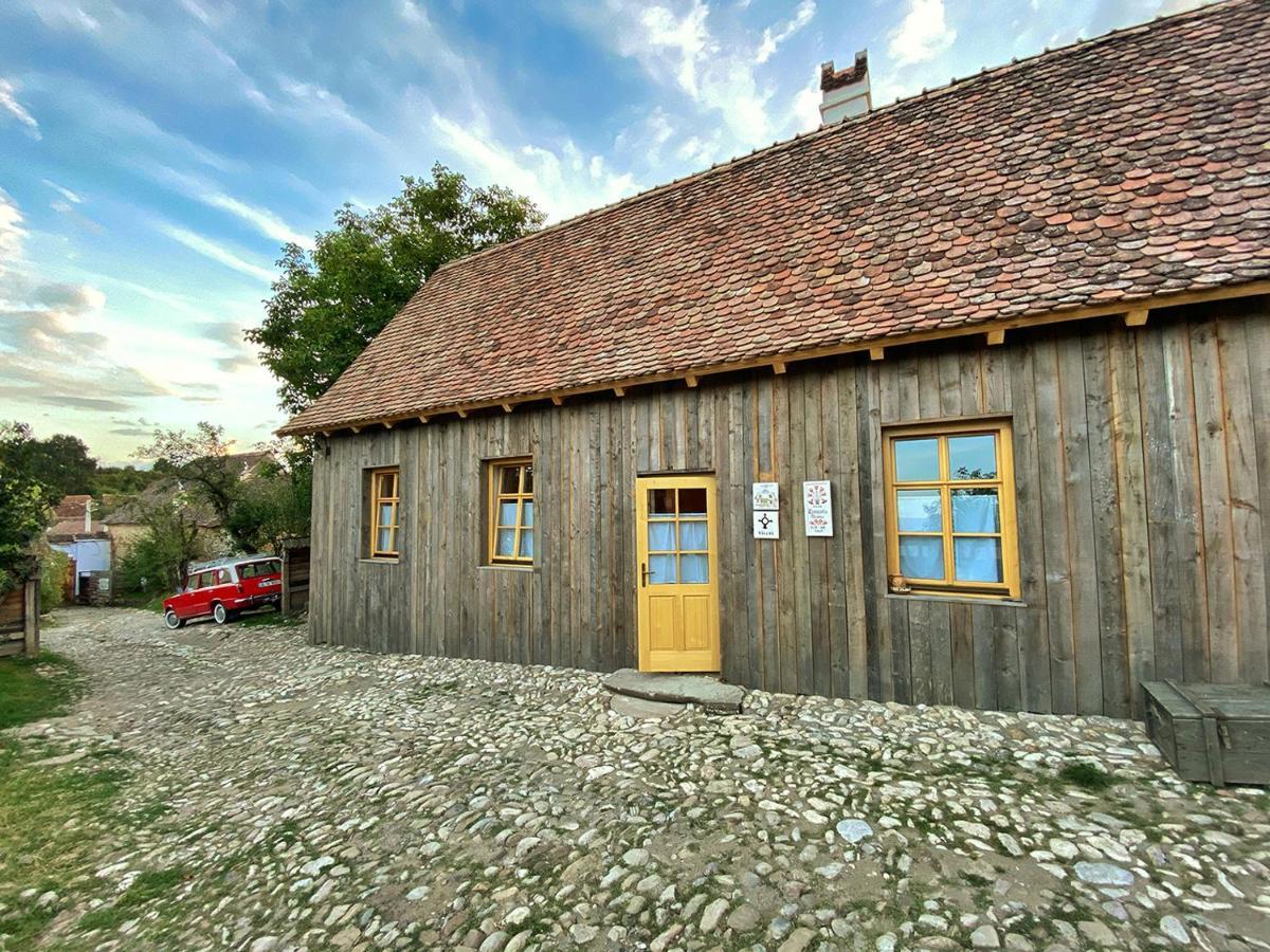 מלון Viscri 32 - White Barn And Blue House מראה חיצוני תמונה